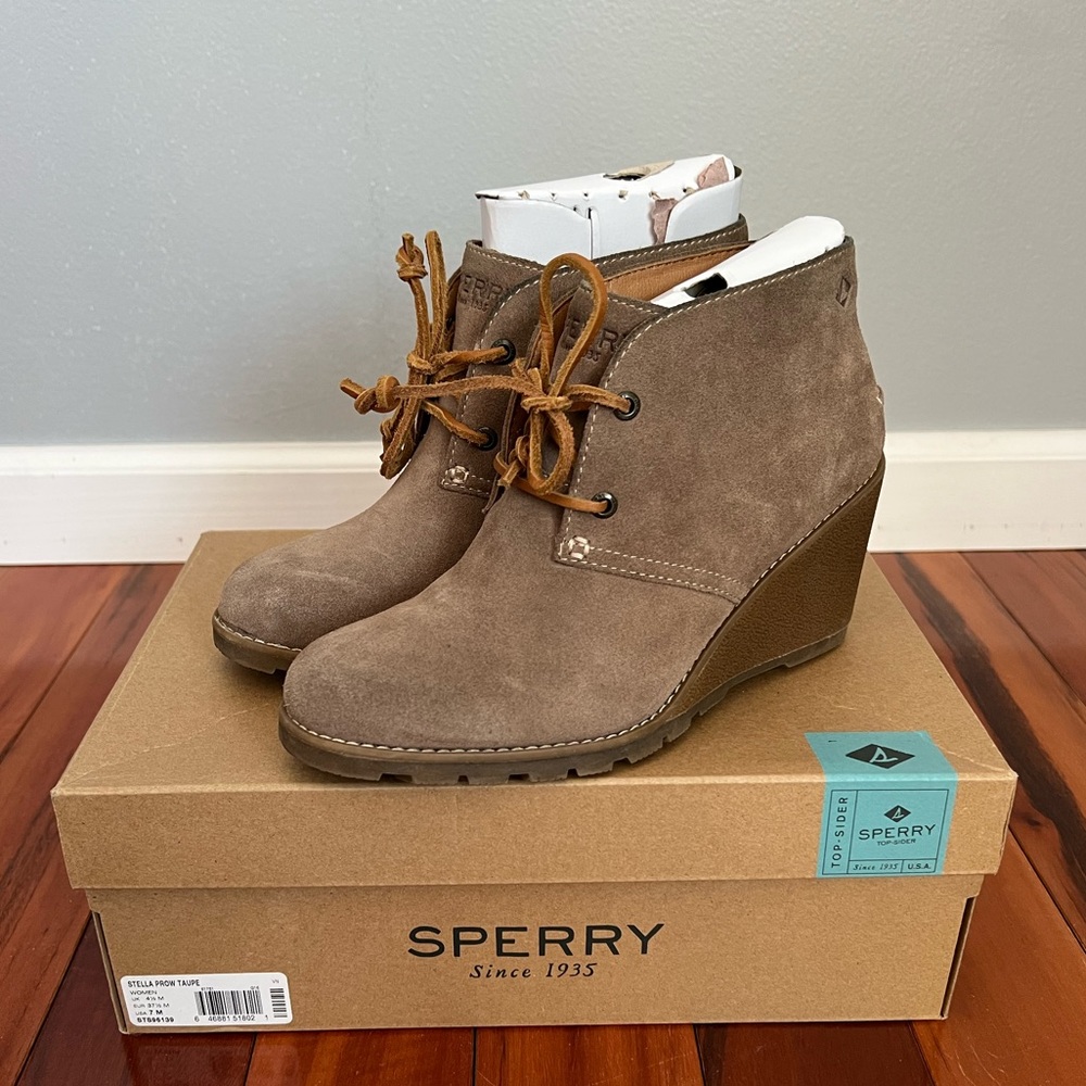 Sperry Women's Stella Prow Ankle Bootie